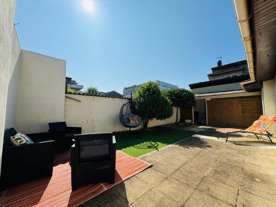 Le Patio - Maison Avec Jardin - Wifi Bègles Dış mekan fotoğraf